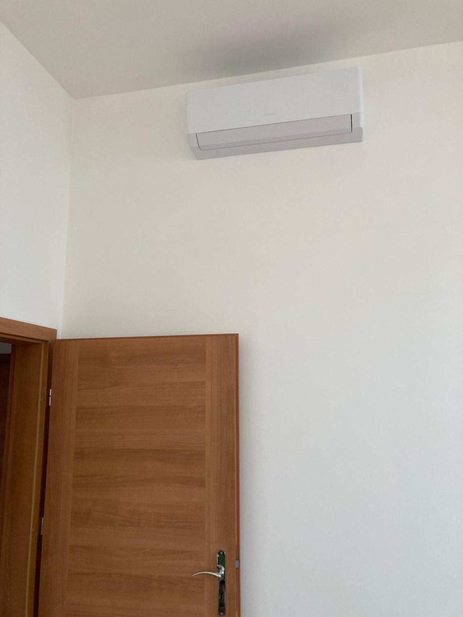 Przestronny Apartament Na Dolnej Varsóvia Exterior foto